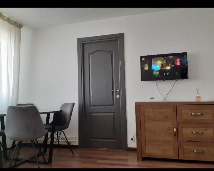 Silene Studio Крайова Екстер'єр фото